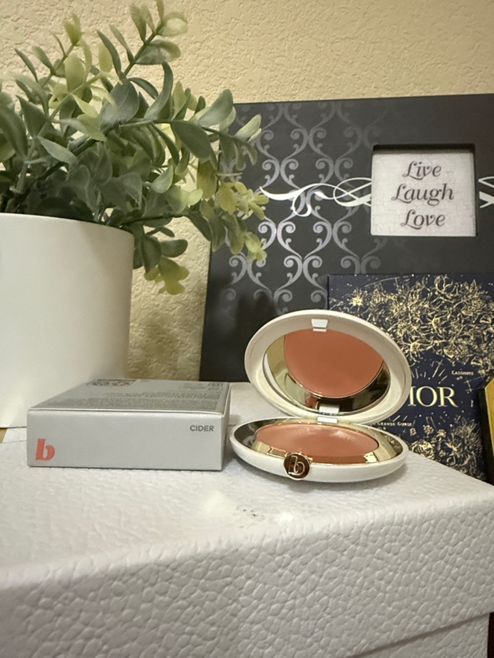 beautycounter White Compact Cream Blush Brand New in Box - Cider